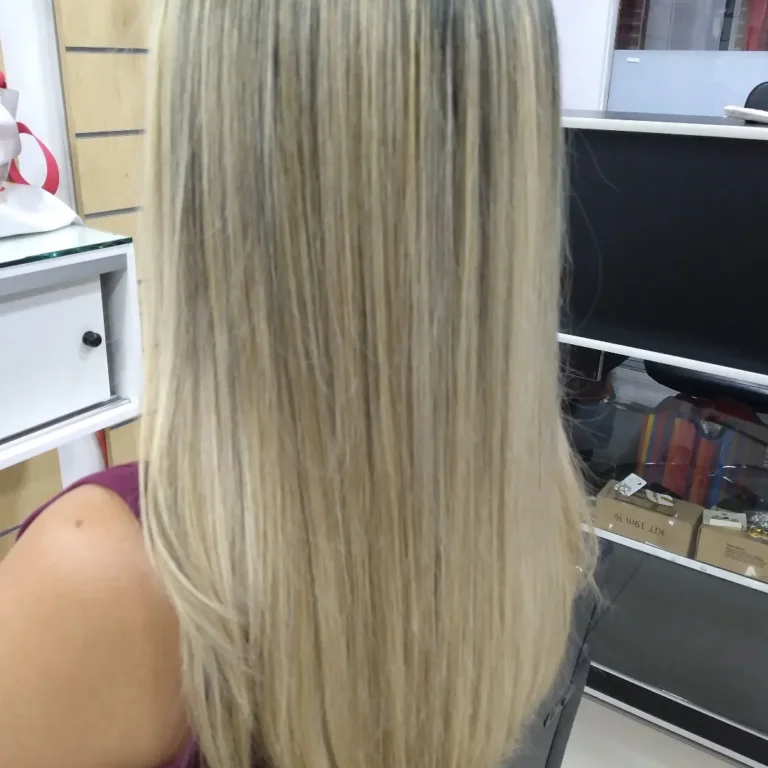 Coloração no Bairro Cidade Monções | Elegance Studio
