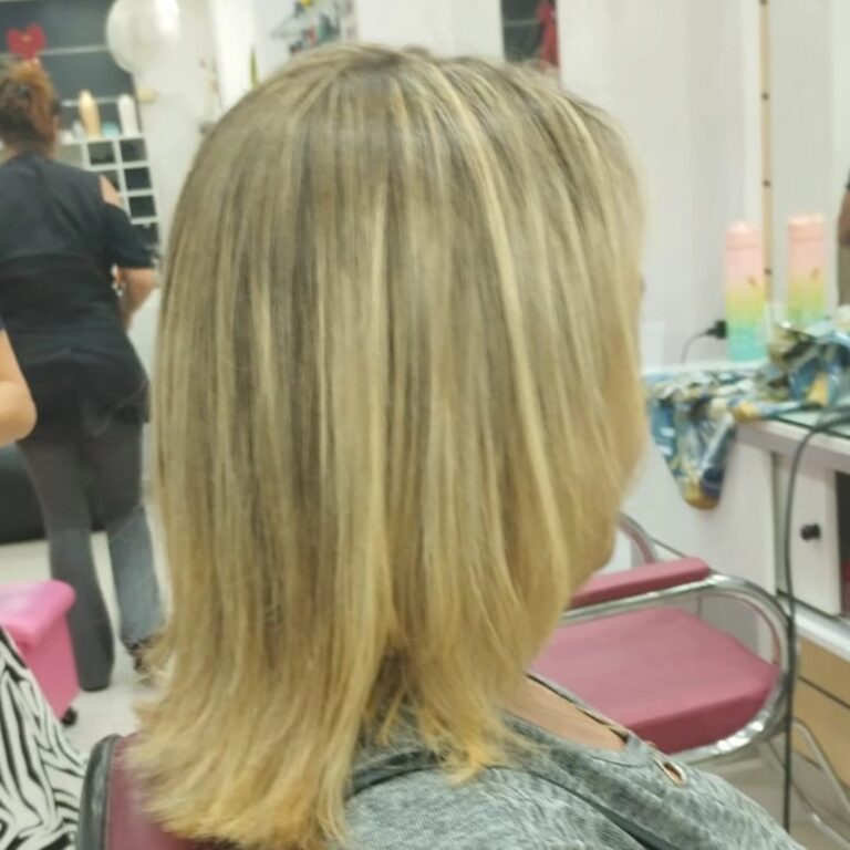Retoque de Raiz em São Paulo | Elegance Studio Hair Salão de Beleza